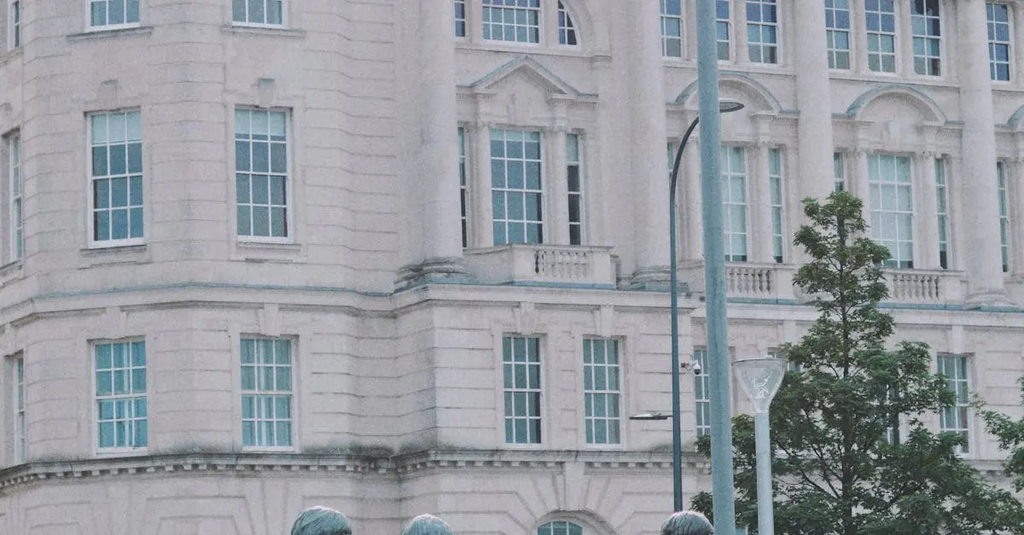 Quiz for: Famous UK bands and singers