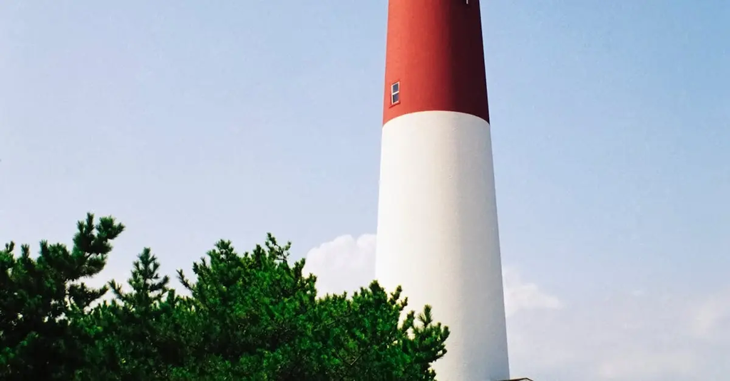 Quiz for: American Lighthouses and Maritime History
